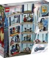LEGO® Marvel Avengers: Avengers Tower Battle 76166 Collectible Building Toy with Action Scenes and Superhero Minifigures; Cool Holiday or Birthday Gift, New 2020 (685 Pieces) - Image 4