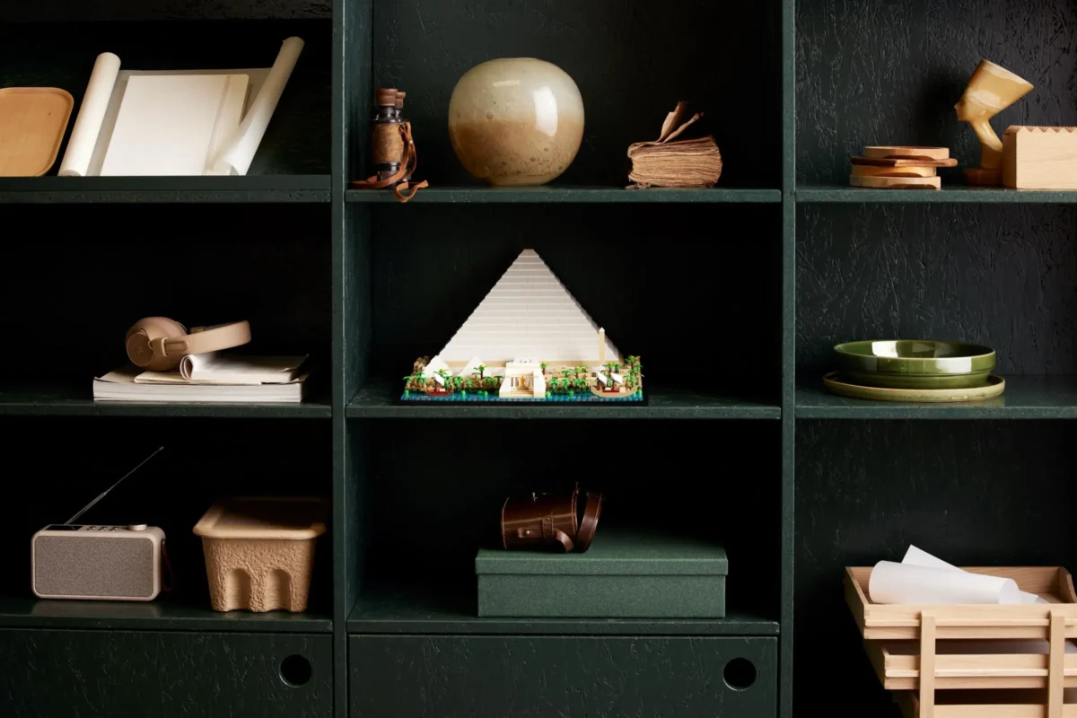 LEGO® Great Pyramid of Giza - Image 2