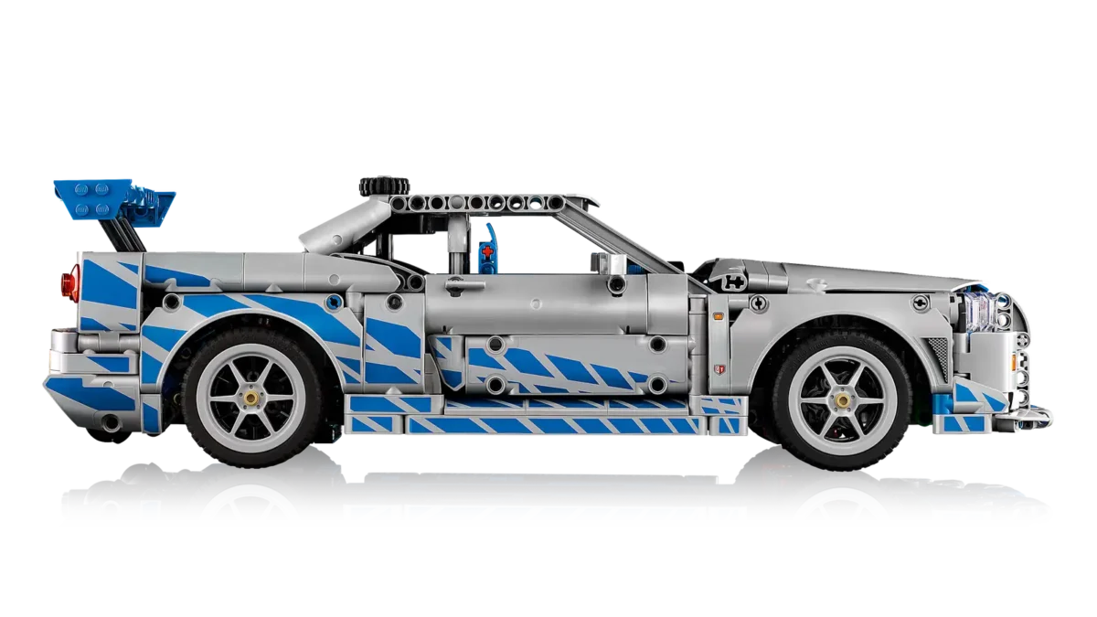LEGO® Technic 2 Fast 2 Furious Nissan Skyline GT-R (R34) Car - Image 4
