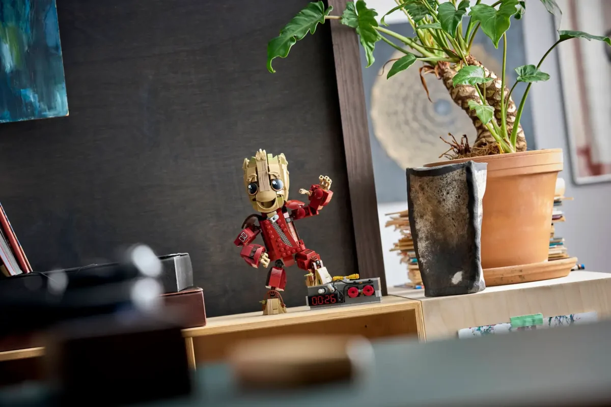 LEGO® Ravager Jumpsuit Groot - Image 2